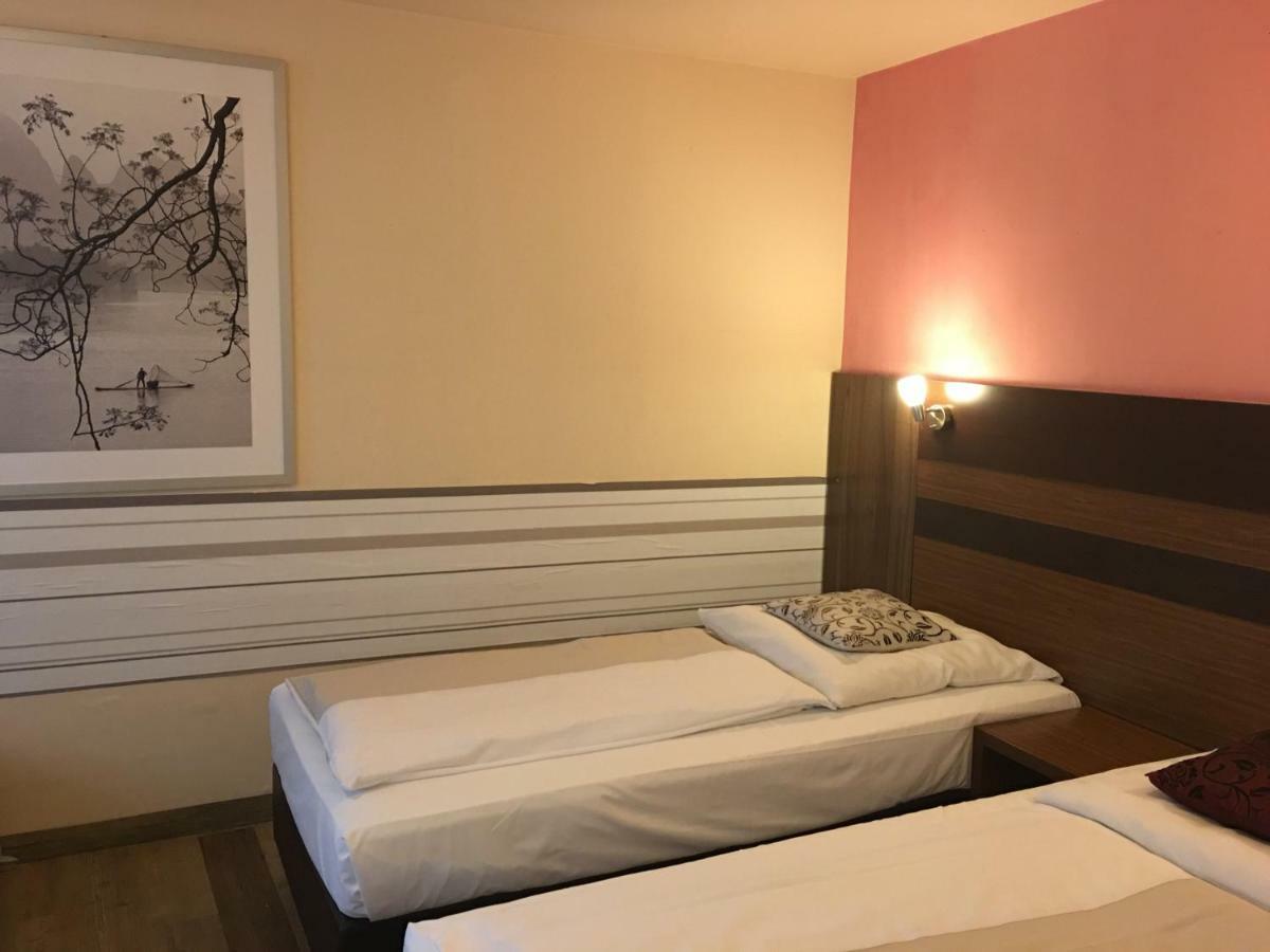 Hotel Altduesseldorf Zewnętrze zdjęcie